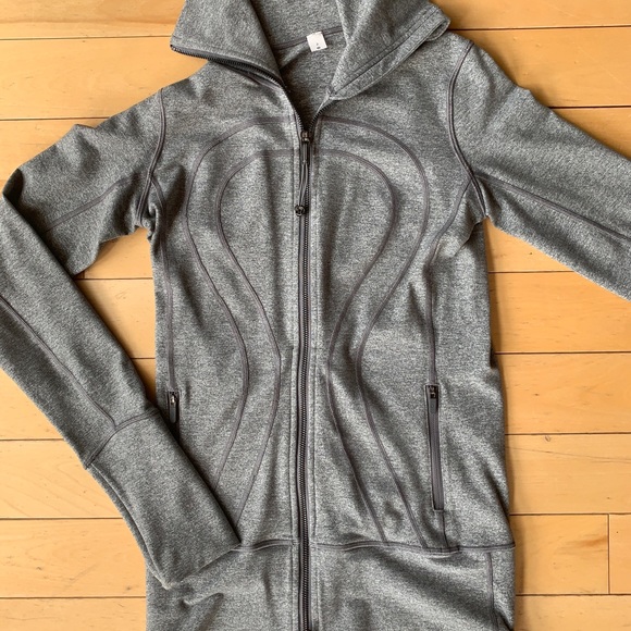 Lululemon zip-up jacket - Picture 2 of 3